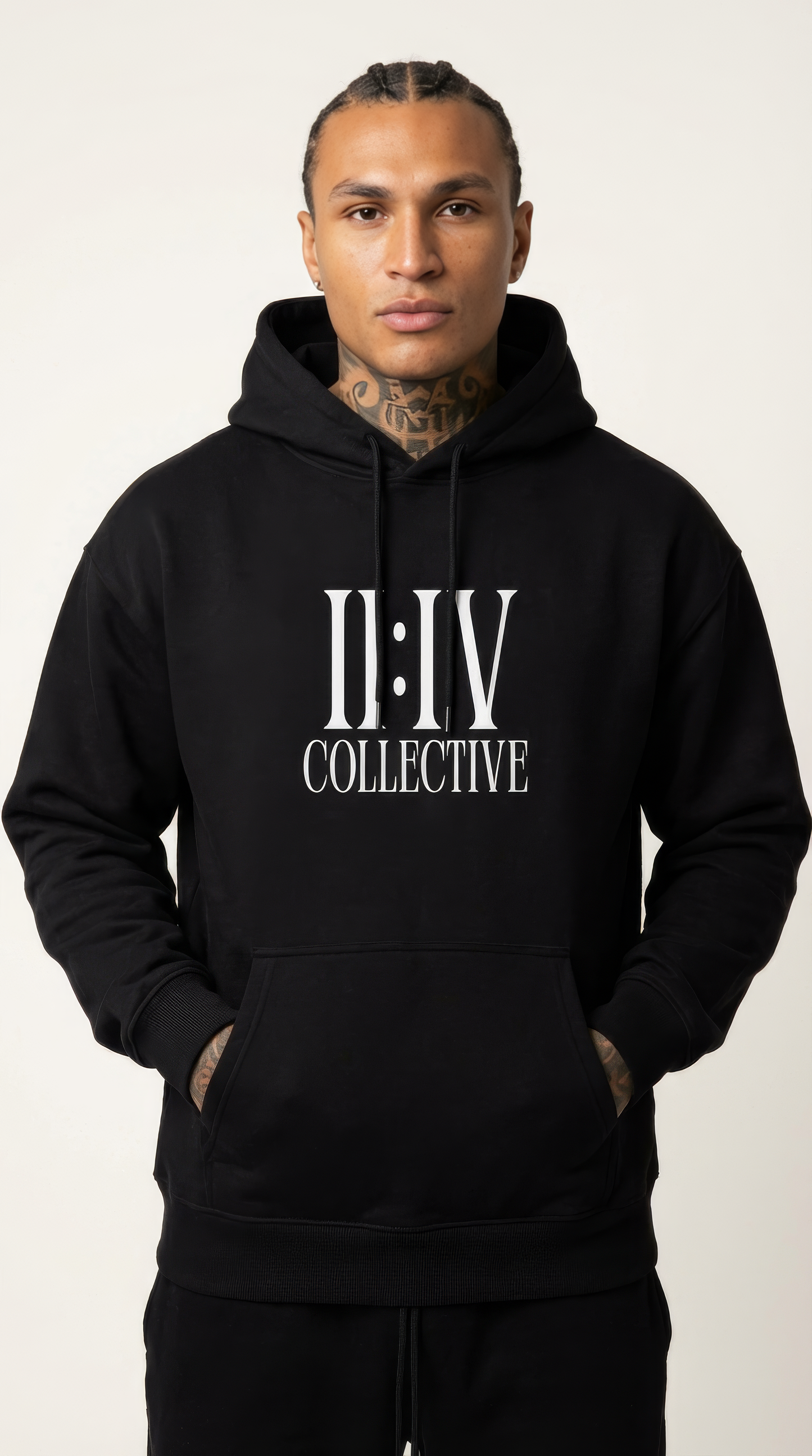 II:IV SIGNATURE LOGO HOODIE BLACK
